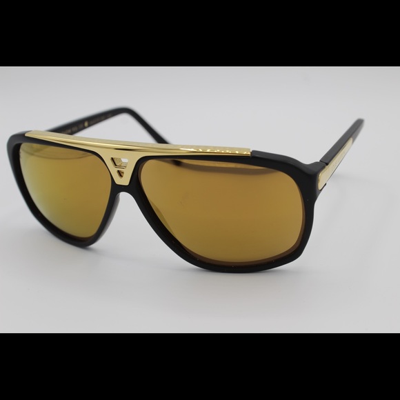 Louis Vuitton Evidence Sunglasses - Picture 2 of 8